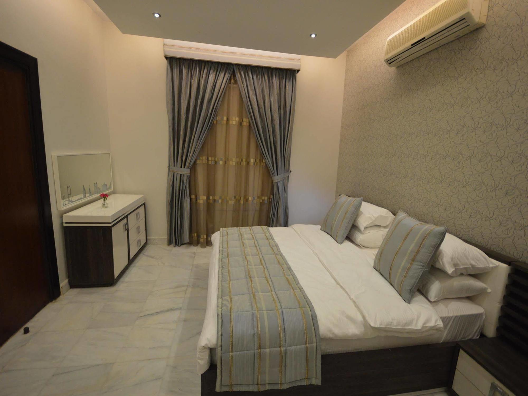 رحال البحر للشقق المخدومة Rahhal Albahr Serviced Apartments Jeddah Exterior foto